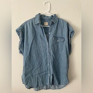 GAP Denim Blue Women's Button Down Shirt